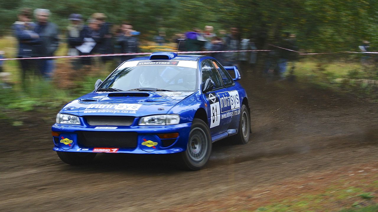 1280px-2013_Rallye_Sunseeker_28103-P9w8g.jpg