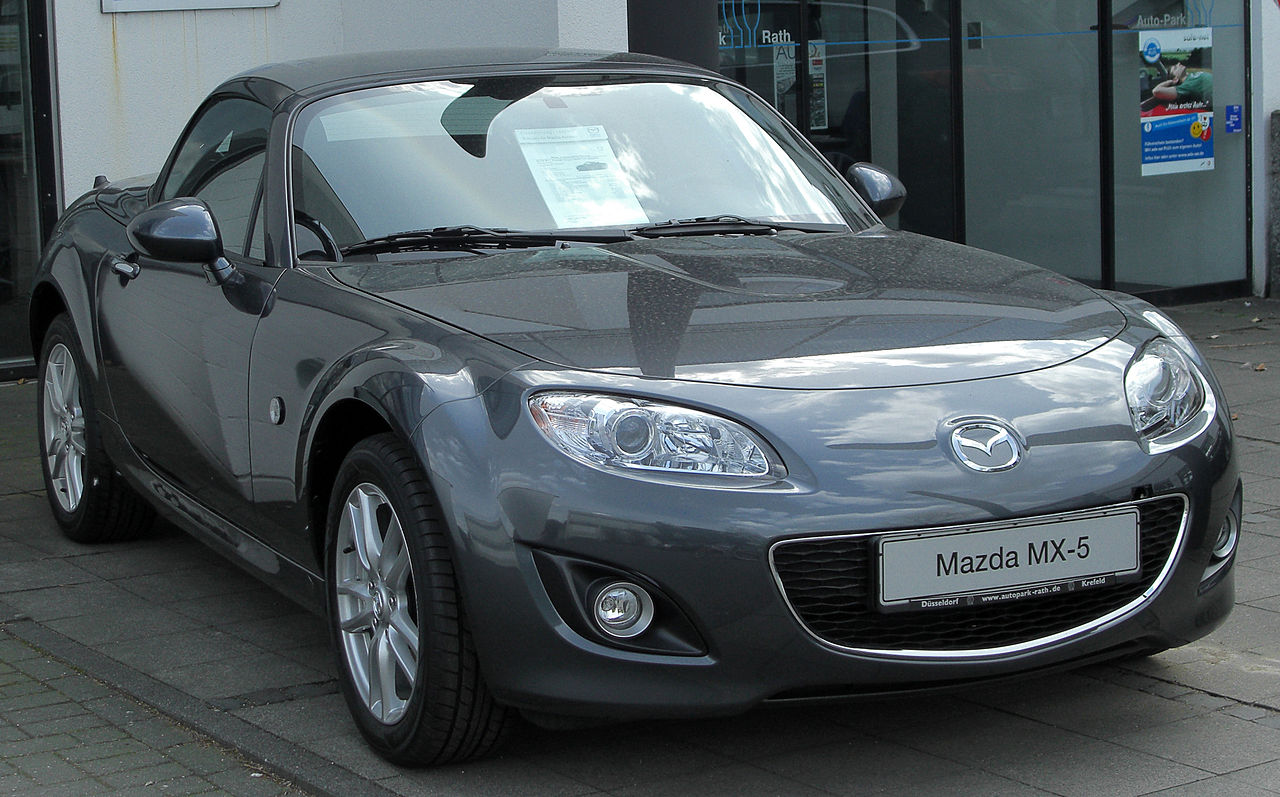 1280px-Mazda_MX-5_III_Facelift_fro-_DGxm.jpg